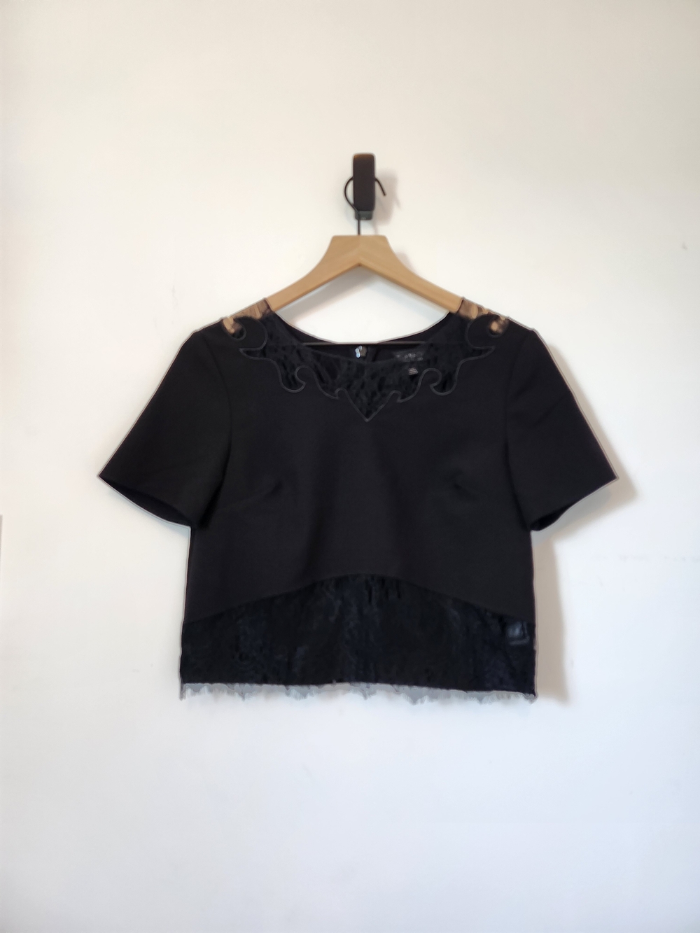 Topshop Black Short Sleeve Lace-Trim Crop Top